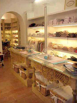 images of negozio lugli rimini